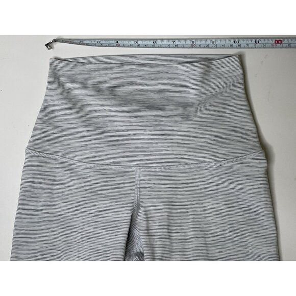 Lululemon Wunder Under Scalloped Hem High-Rise Cropped Leggings Gray White XS 2 - Picture 4 of 9
